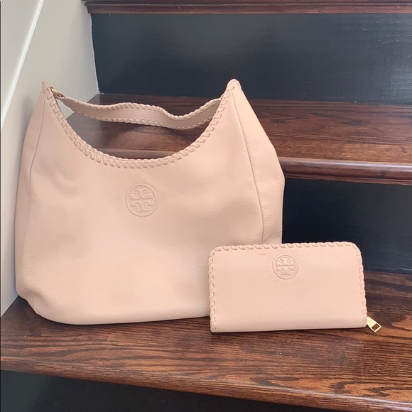 Tory Burch Handbags - FINAL!Tory Burch Purse & Wallet matching set